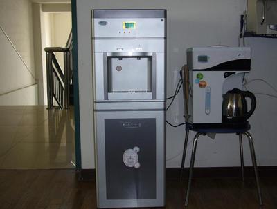 江蘇省無錫上海凈水機(jī)江陰凈水機(jī)純水機(jī) - mr125c (中國 貿(mào)易商) - 凈水器 - 電器、照明 產(chǎn)品 「自助貿(mào)易」